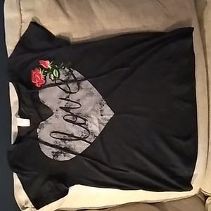 Black love shirt